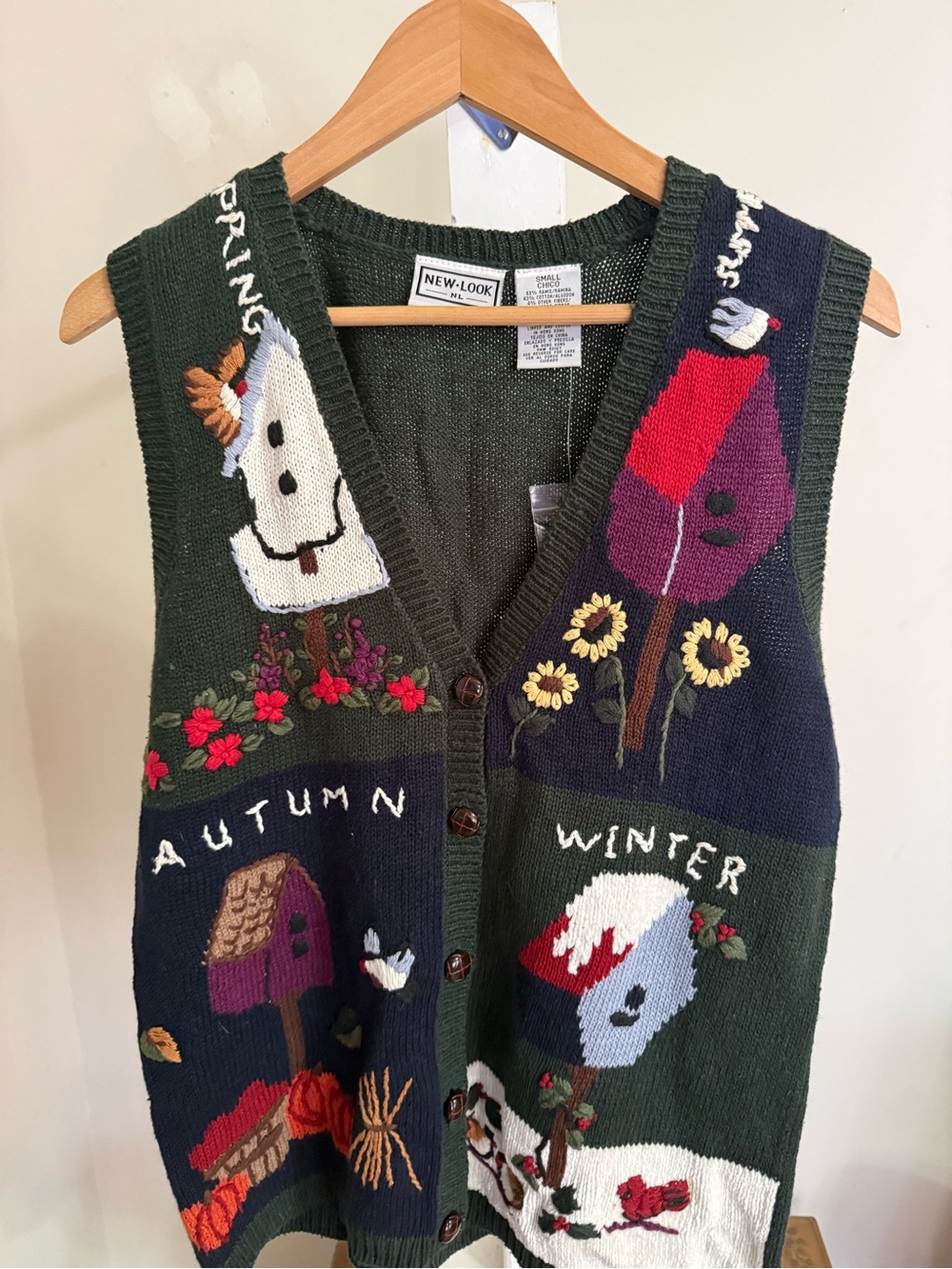 NWT Vintage New Look Seasons Sweater Vest